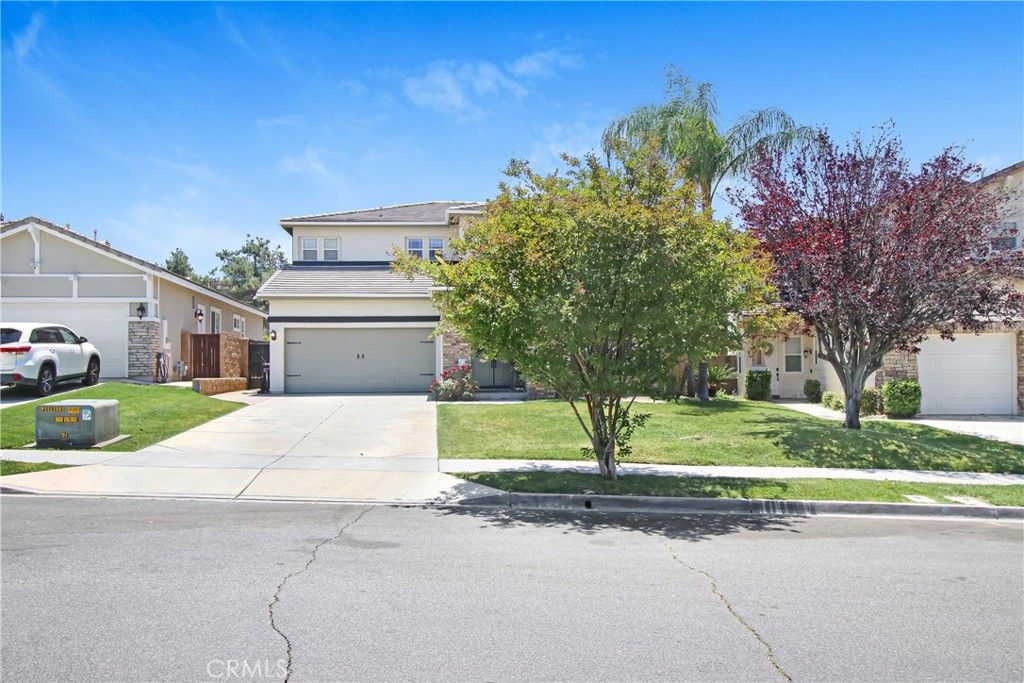 33921 Lake Breeze Drive, Yucaipa, CA 92399