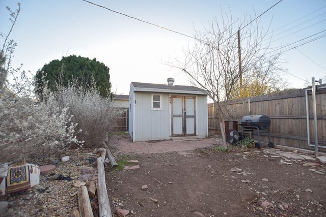 76 E 23rd Street, San Angelo, TX 76903