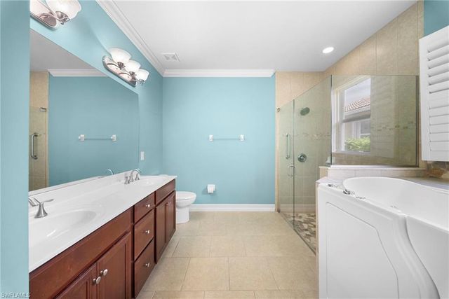 13105 silver thorn LOOP, North Fort Myers, FL 33903