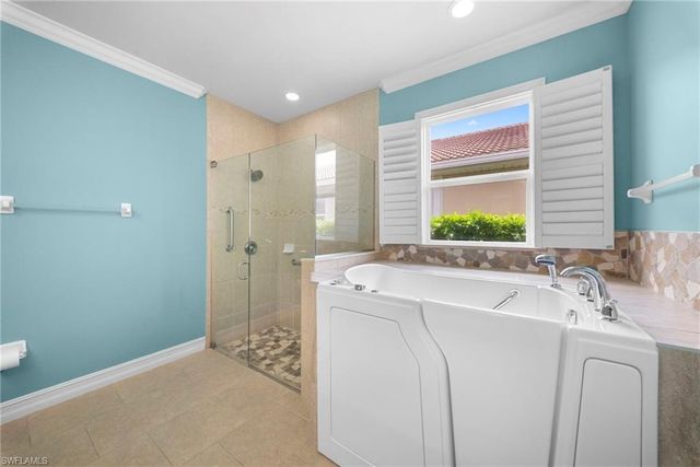 13105 silver thorn LOOP, North Fort Myers, FL 33903