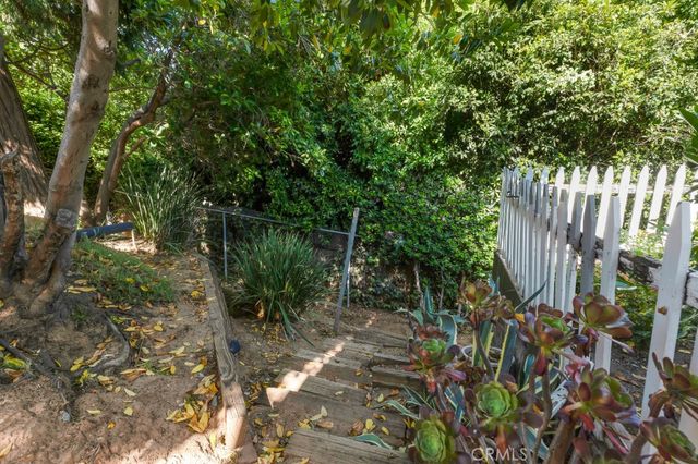 5218 Mount Helena Avenue, Eagle Rock, CA 90041