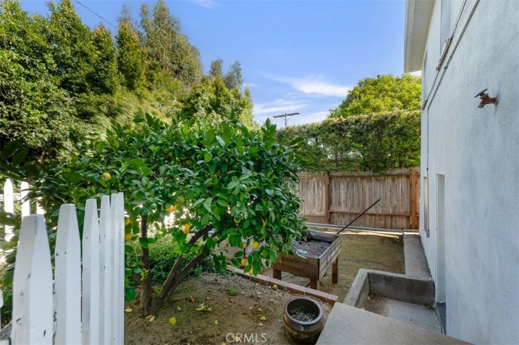 Image 36 of property listing at 5218 Mount Helena Avenue, Eagle Rock, CA 90041