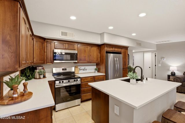 3443 W Northstar Drive, Tucson, AZ 85741