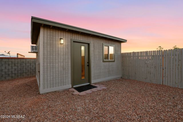 3443 W Northstar Drive, Tucson, AZ 85741