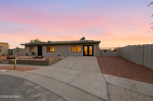 3443 W Northstar Drive, Tucson, AZ 85741