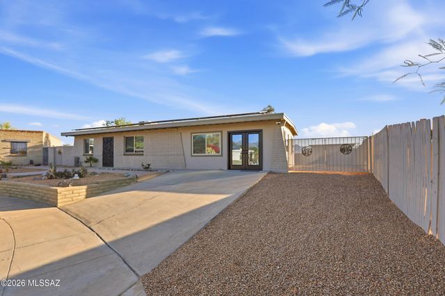 3443 W Northstar Drive, Tucson, AZ 85741