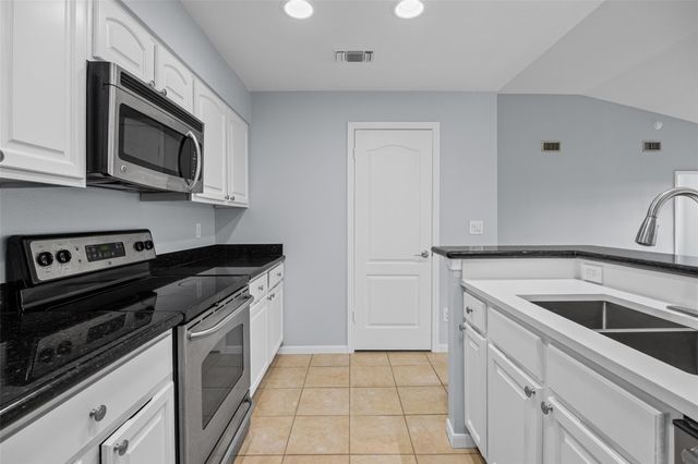 6000 Shepherd Mountain CV 1312, Austin, TX 78730