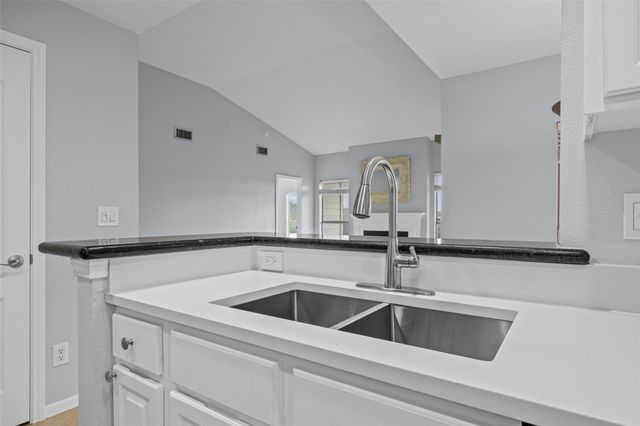 6000 Shepherd Mountain CV 1312, Austin, TX 78730