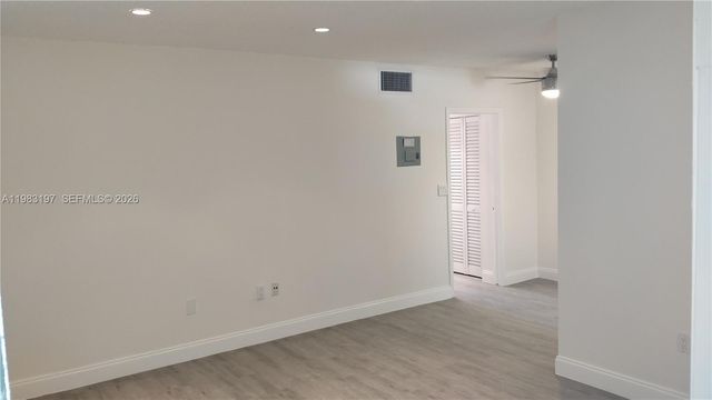 1975 NE 135th St 2H, North Miami, FL 33181