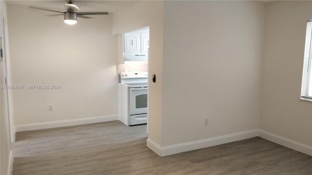 1975 NE 135th St 2H, North Miami, FL 33181