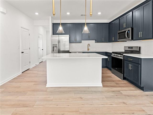 1644 Winpost Lane NW, Atlanta, GA 30318