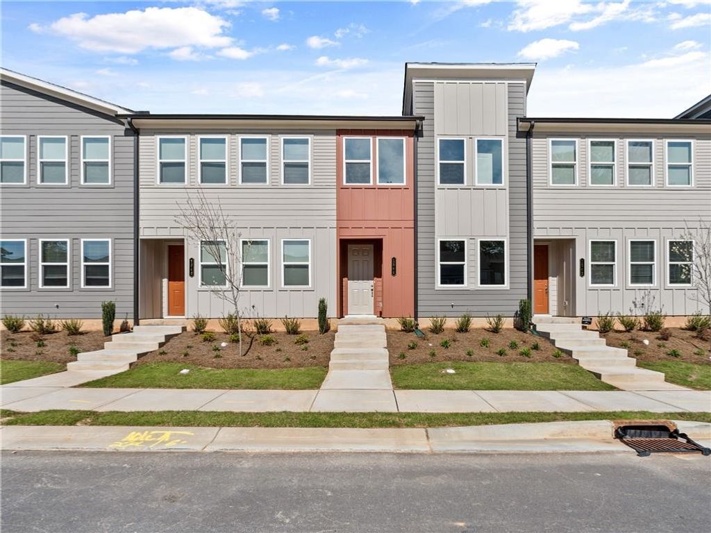 1644 Winpost Lane NW, Atlanta, GA 30318