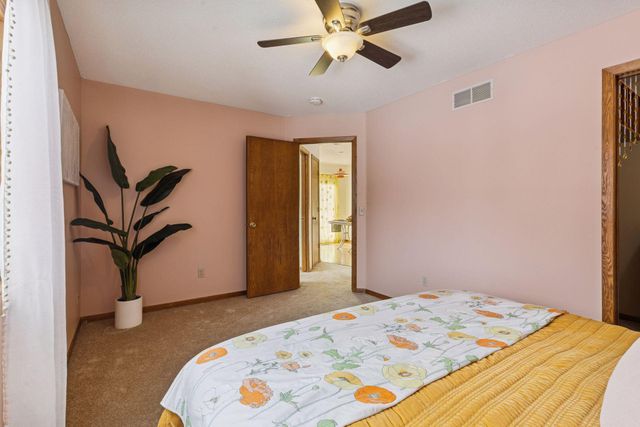 561 Dresden Drive, Chaska, MN 55318