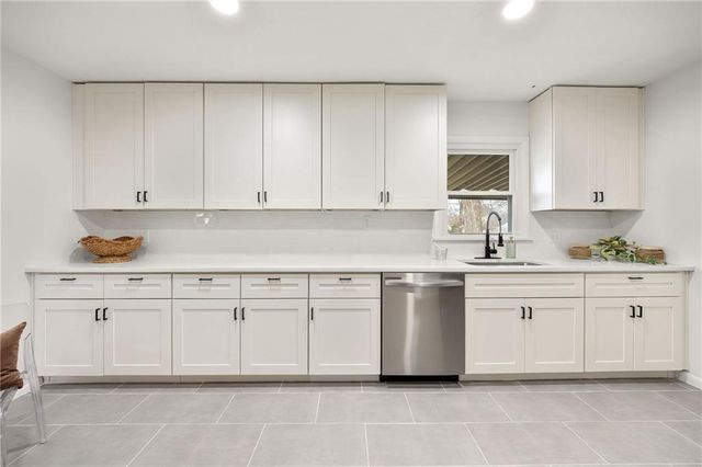 709 SW 7th Street, Lee's Summit, MO 64081