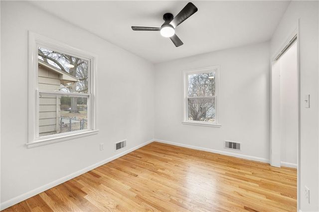 709 SW 7th Street, Lee's Summit, MO 64081