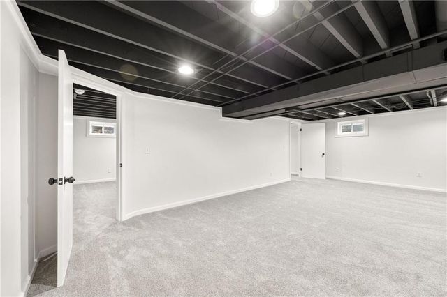 709 SW 7th Street, Lee's Summit, MO 64081