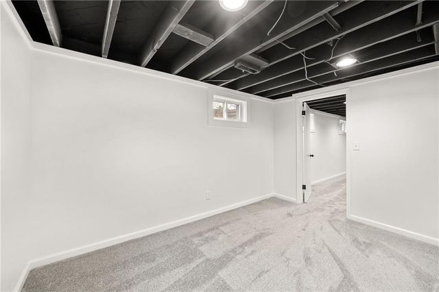 709 SW 7th Street, Lee's Summit, MO 64081