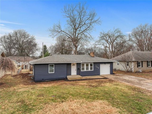 709 SW 7th Street, Lee's Summit, MO 64081