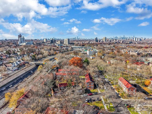 144-66 Village Road 75D, Briarwood, NY 11435