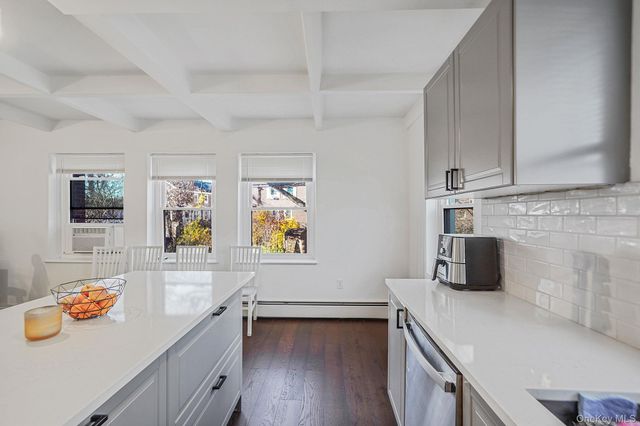 144-66 Village Road 75D, Briarwood, NY 11435