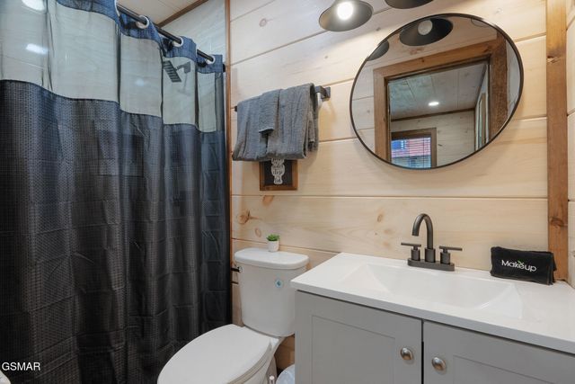 1219 Bird Nest Way, Sevierville, TN 37862