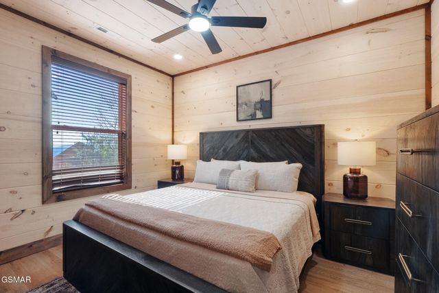 1219 Bird Nest Way, Sevierville, TN 37862