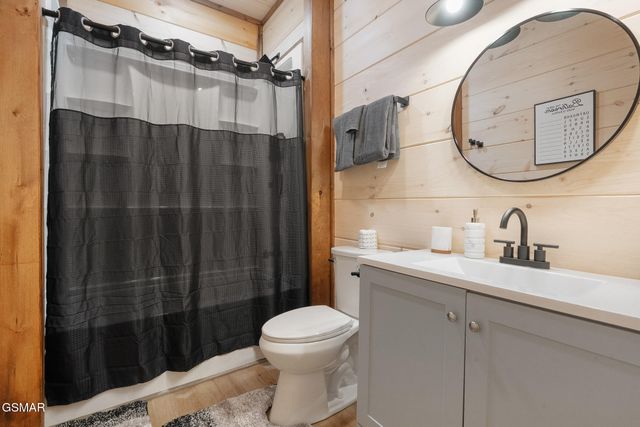 1219 Bird Nest Way, Sevierville, TN 37862