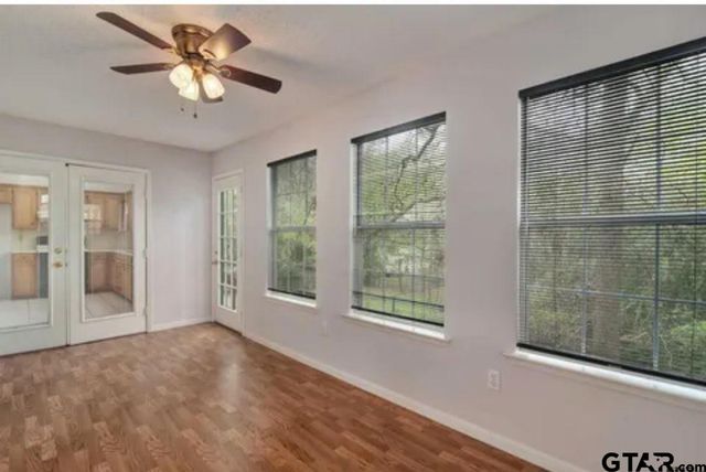 275 Wildwood Trail, Holly Lake Ranch, TX 75765