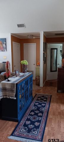 275 Wildwood Trail, Holly Lake Ranch, TX 75765