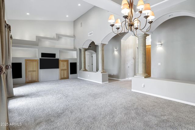 3819 E Ivyglen Street, Mesa, AZ 85205