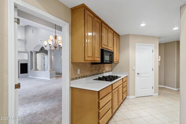 3819 E Ivyglen Street, Mesa, AZ 85205