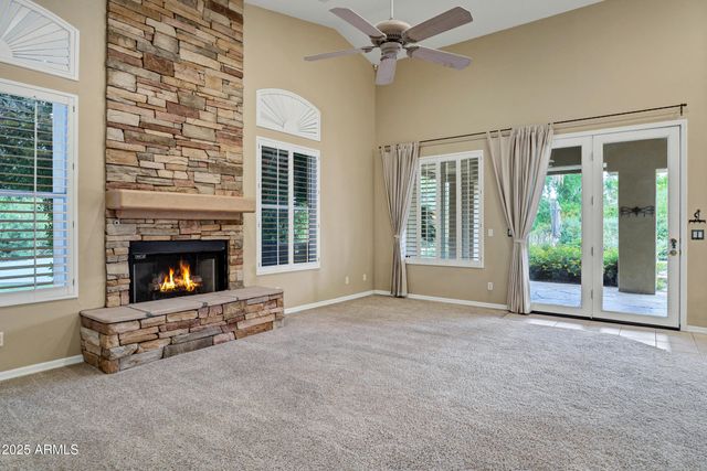 3819 E Ivyglen Street, Mesa, AZ 85205