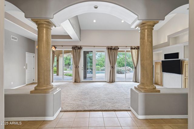 3819 E Ivyglen Street, Mesa, AZ 85205