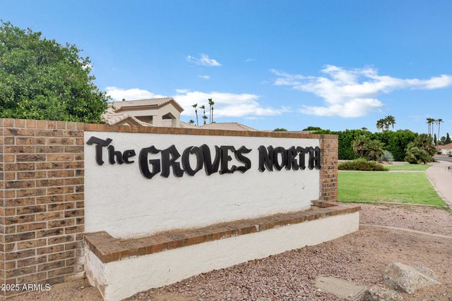 3819 E Ivyglen Street, Mesa, AZ 85205