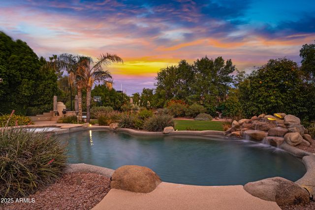 3819 E Ivyglen Street, Mesa, AZ 85205