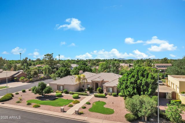 3819 E Ivyglen Street, Mesa, AZ 85205