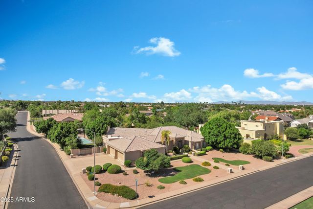 3819 E Ivyglen Street, Mesa, AZ 85205