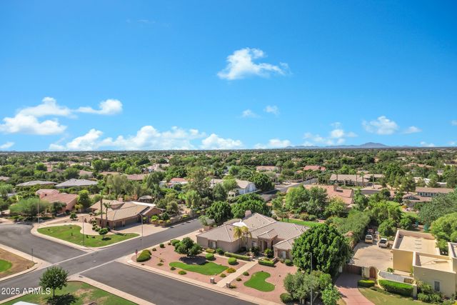 3819 E Ivyglen Street, Mesa, AZ 85205