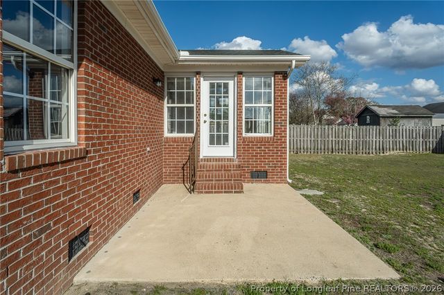 625 Creedmoore Circle, Hope Mills, NC 28348