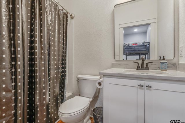 11184 County Road 3420, Brownsboro, TX 75756