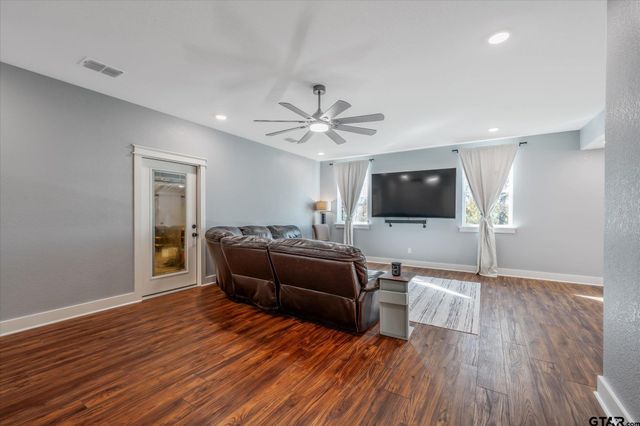 11184 County Road 3420, Brownsboro, TX 75756