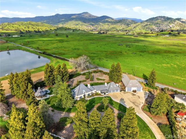 31311 Melanie Court, Springville, CA 93265