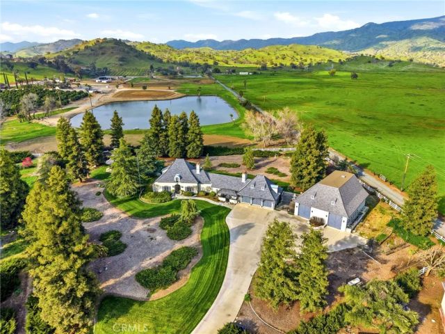 31311 Melanie Court, Springville, CA 93265