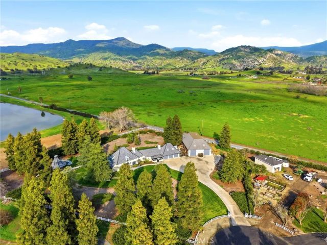 31311 Melanie Court, Springville, CA 93265