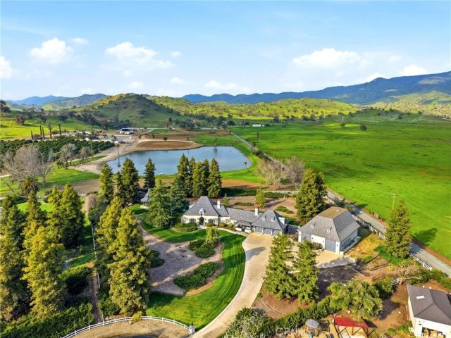 31311 Melanie Court, Springville, CA 93265
