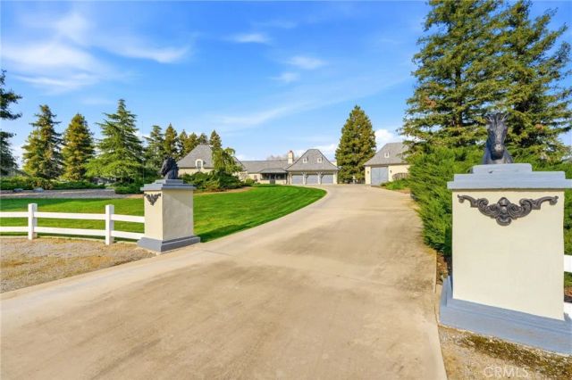 31311 Melanie Court, Springville, CA 93265