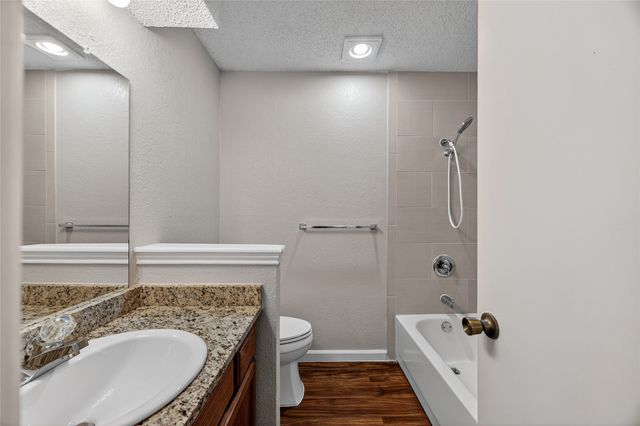 2724 Countryside Lane, Fort Worth, TX 76133