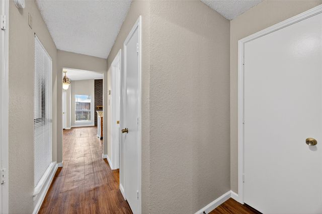 2724 Countryside Lane, Fort Worth, TX 76133