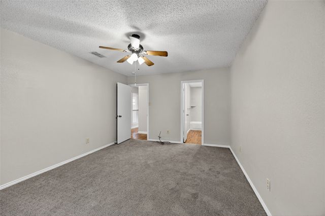 2724 Countryside Lane, Fort Worth, TX 76133