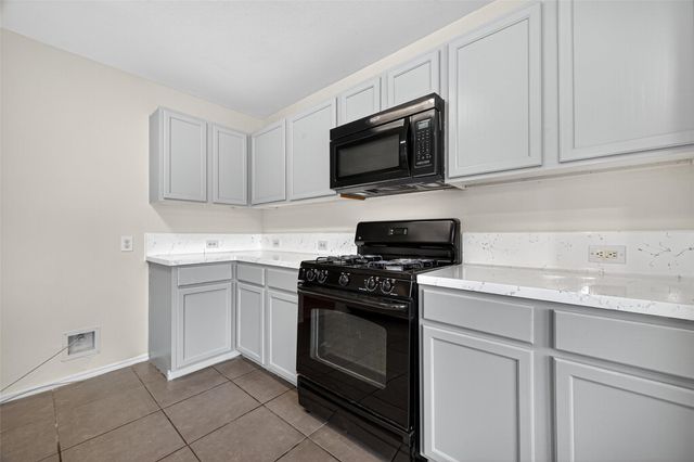 18519 Prairie Larkspur Drive, Houston, TX 77073